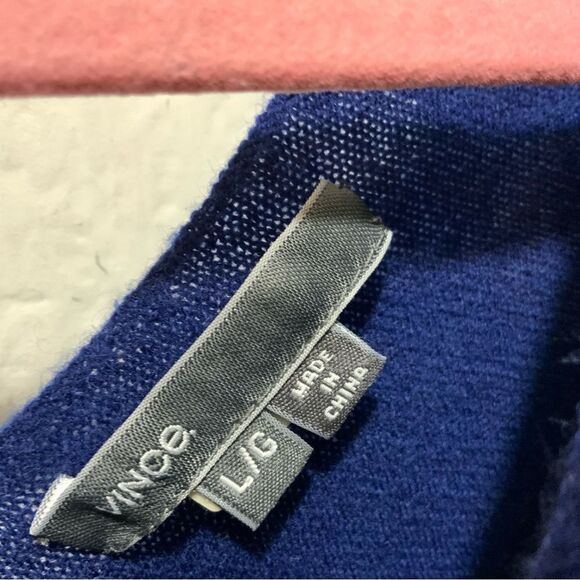 Vince Women’s 100% Cashmere Double V-Neck Sweater size L/G Blue Quiet Luxury - Picture 3 of 8